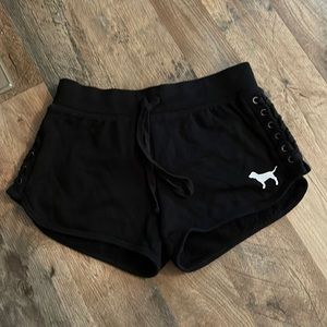 Victoria’s Secret PINK shorts size small